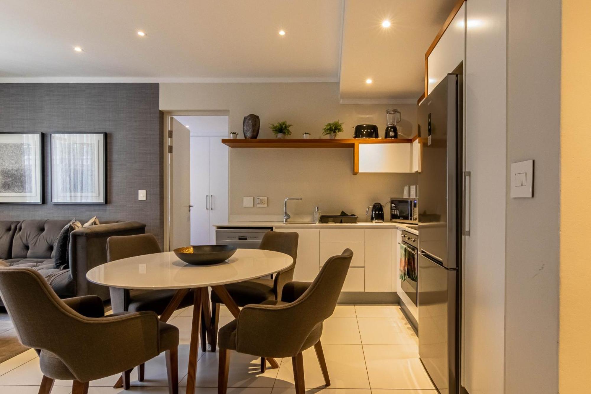 Cgrsa Apartments Sandton Йоханнесбург Экстерьер фото